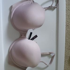 3/$25 Victoria's Secret bra
